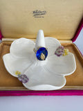 Vintage gold tone blue glass costume cocktail ring