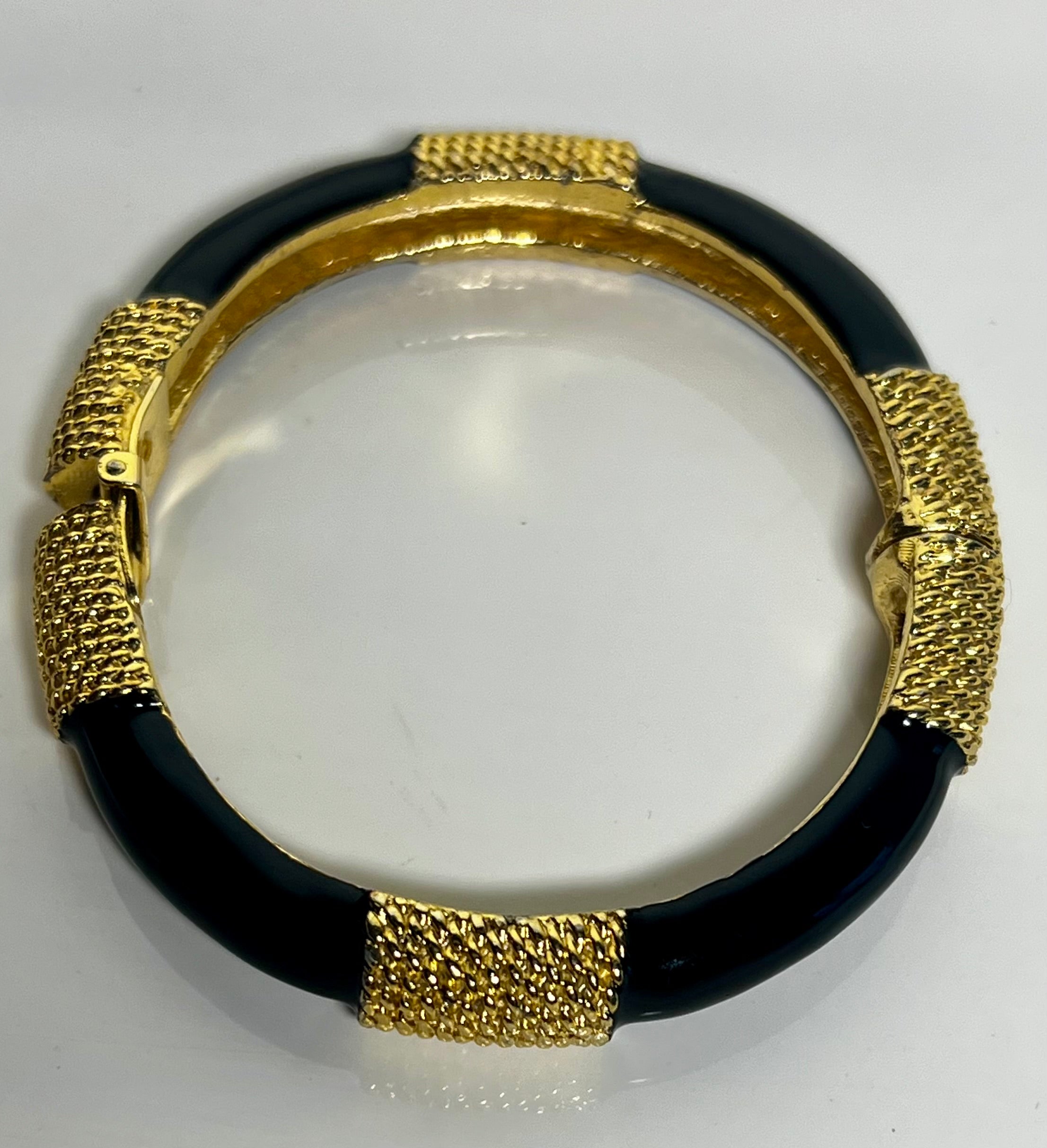 Vintage Black and Gold tone Hinge Bracelet